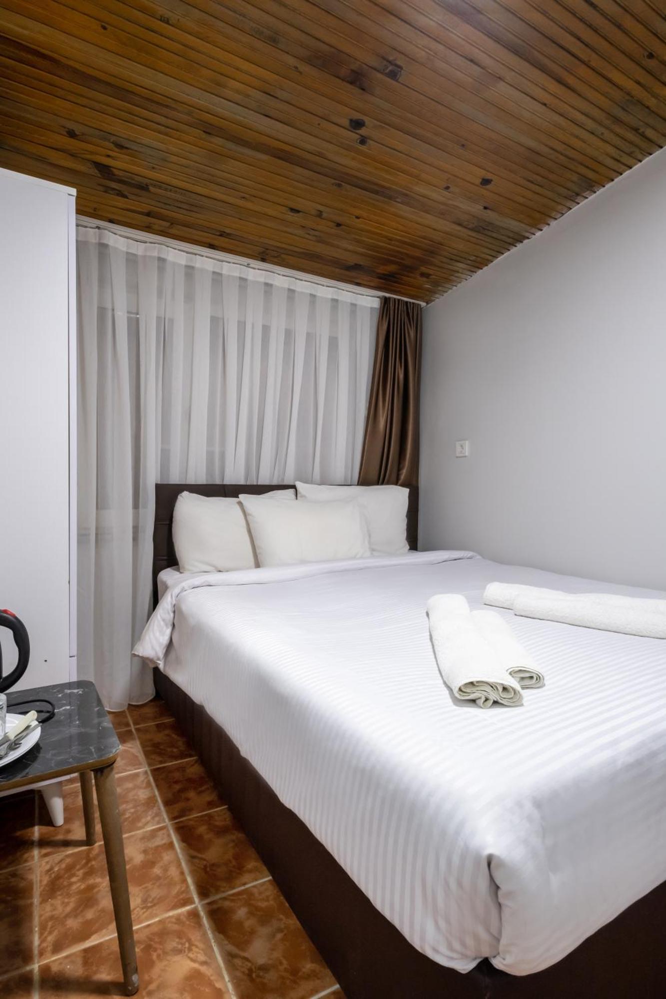 Istanblue Taksim Apart Hotel Стамбул Экстерьер фото